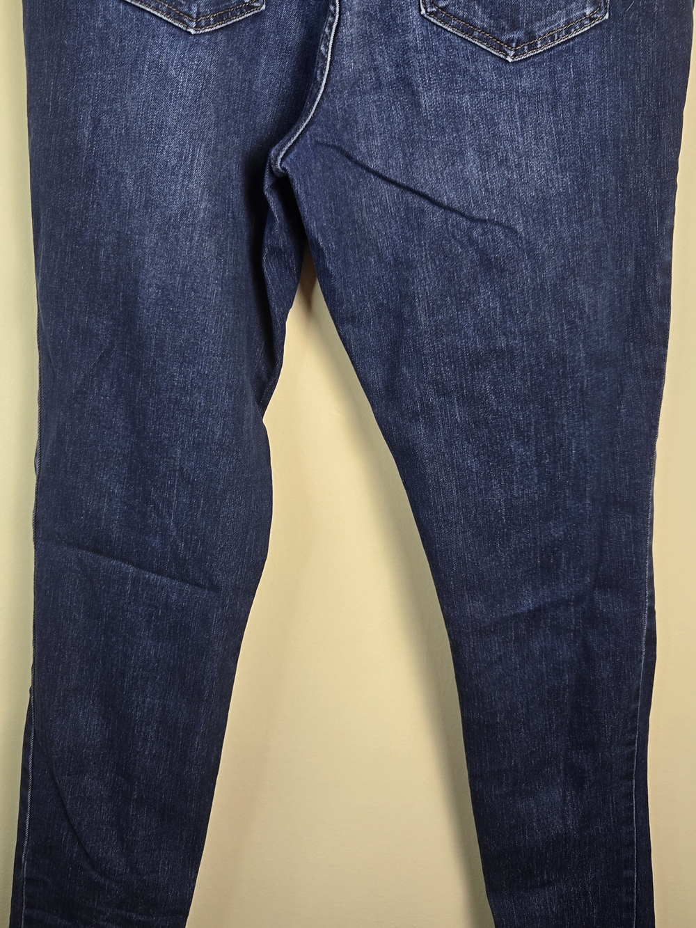 Isabel Maternity skinny jeans in size 8 - Picture 11 of 13